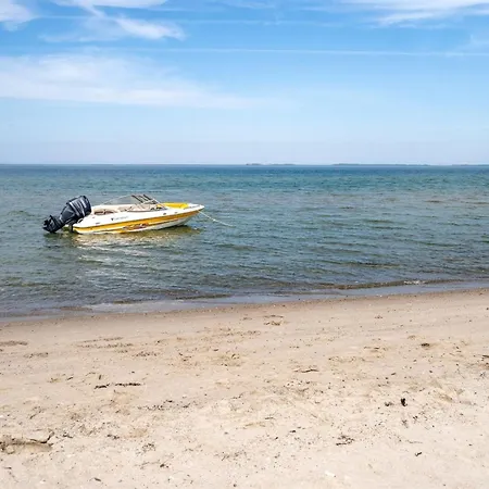 Nera - 10m From The Sea By Interhome *